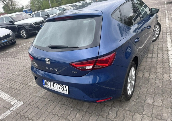 Seat Leon cena 43900 przebieg: 217735, rok produkcji 2015 z Wieluń małe 154